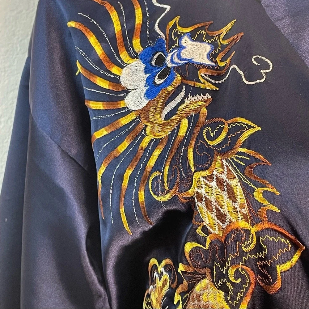 Designer embroidered silk robe made in Vietnam by Lan Huong Asian Belted pockets